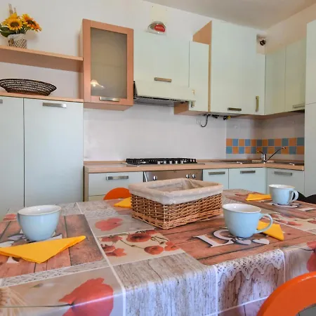 Solmare-38 By Interhome * Rosapineta
