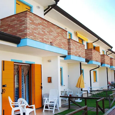 Solmare-38 By Interhome * Rosapineta